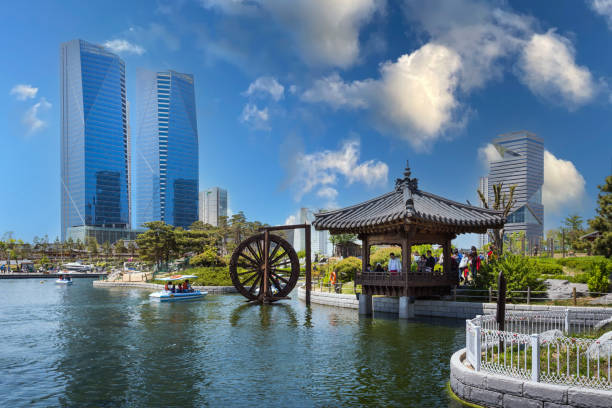Seongdon Central Park in summer near Incheon, South Korea. Incheon, South Korea - May 05, 2015: Seongdon Central Park in summer near Incheon, South Korea. songdo ibd stock pictures, royalty-free photos & images