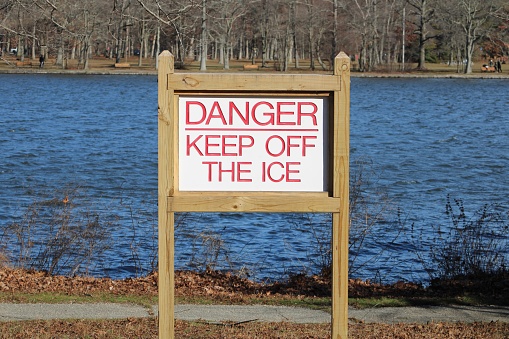 A warning sign that says 