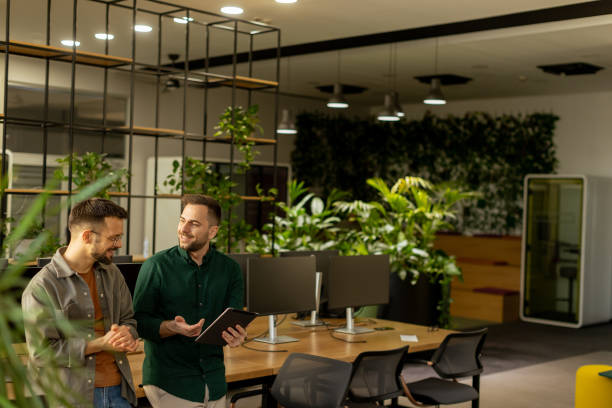 istock Collaborative Discussion in a Modern Office With Exposed Brick Walls 2060828464