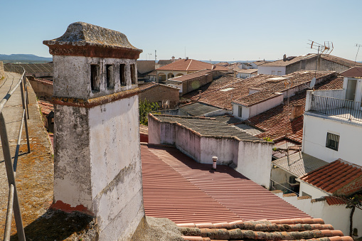 Galisteo is a beautiful town in Extremadura, in the province of Cáceres, with a walled city dating back to the Almohad period. It is located on the pilgrimage route Via de la Plata to Santiago de Comp