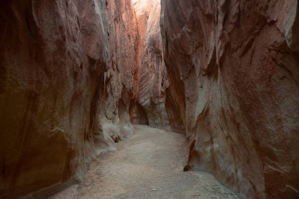 istock Peek-a-boo Gulch 11 2061933342
