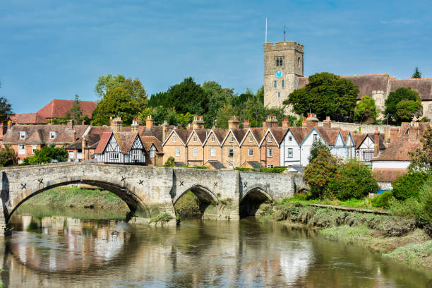 istock Aylesford, Maidstone, Kent and the River Medway 2063112040