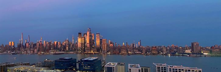 Panoramic view of Manhattan during sunset in New York