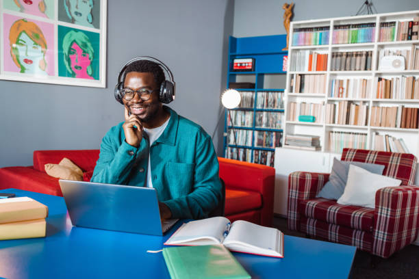 istock Young man working in the home office 2065930162