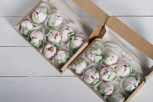 istock Marshmallow flowers. Marshmallows in the box. 2066472779
