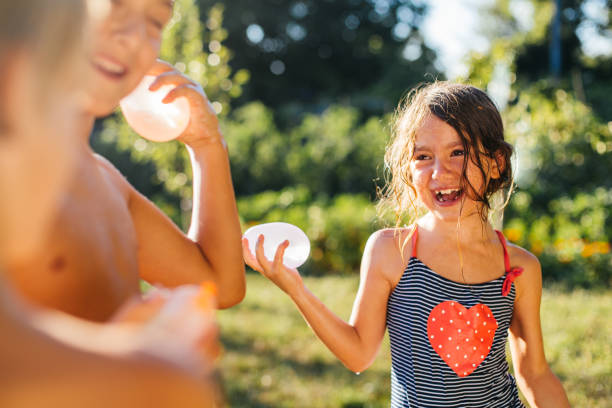 istock Childre's summer fun outdoor activities 2066562562