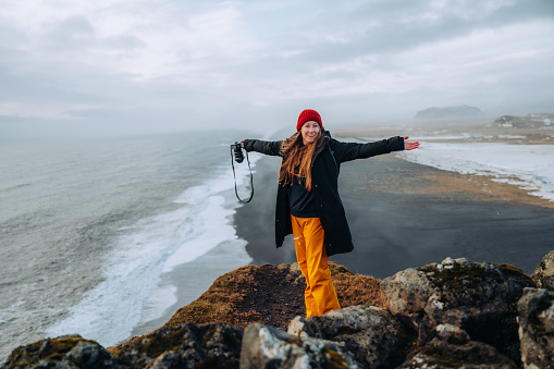 Portraits in Analogue Colores on différent locations along the southern coast of Iceland.