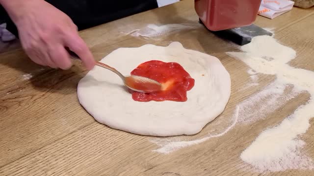 Preparation of a Sardinian Pizza