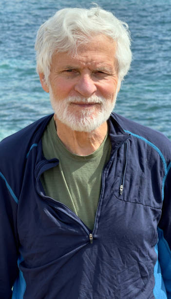 istock Portrait of an active senior man, Bordeira 2067849231