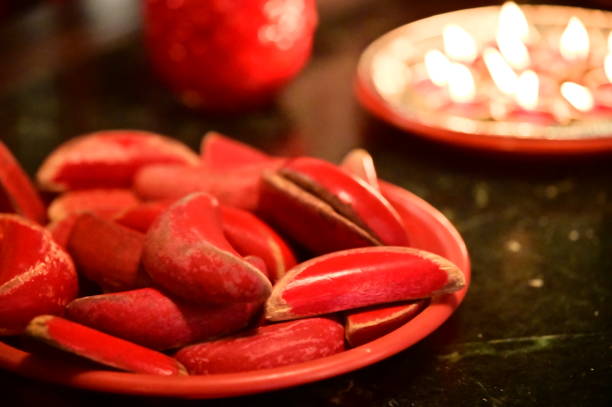 Divination with Jiaobei: A Traditional Chinese Practice