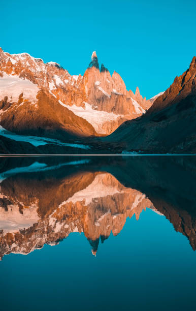 istock Patagonia Argentina - Fitz Roy 2068987928