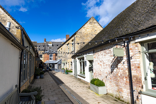 Stow on the Wold is a historic market town nestled in the Cotswolds. Known for its large market square, ancient cross, and the blend of medieval and modern architecture, this town epitomizes the charm and heritage of rural England amidst rolling hills and natural beauty.