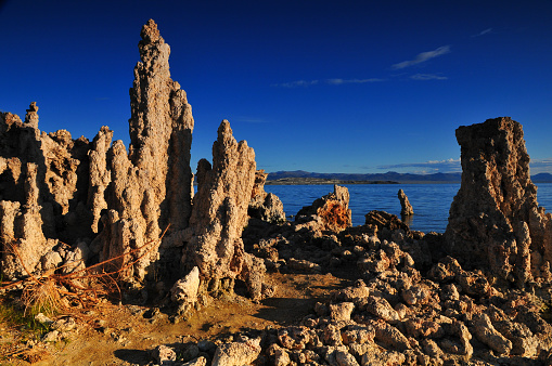 Sunrise on the tufa towers of Mono Lake, Eastern Sierra, California, USA.