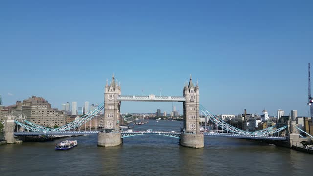 The famous Tower Bridge connecting London to Southwark on the River Thames