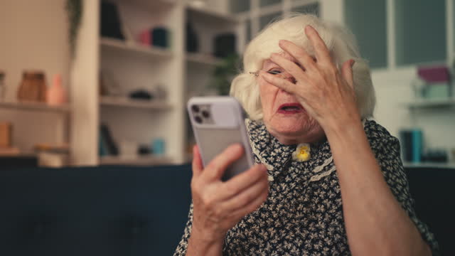 Comic senior woman saw an indecent content on cellphone app, feeling shocked
