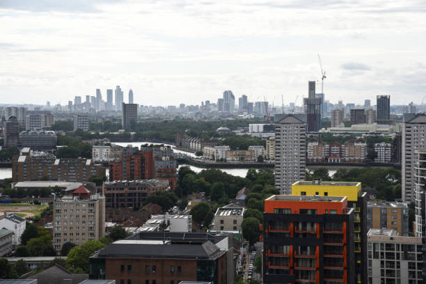 istock Canary Wharf London 2071452144