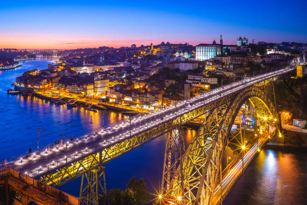 istock Dom Luiz bridge over river douro at porto 2072458860