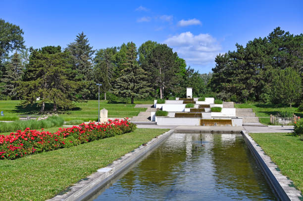 istock Fountain Donau park in Vienna Austria spring season 2072770335