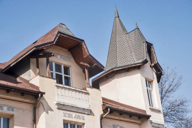istock Old town houses 2073091773