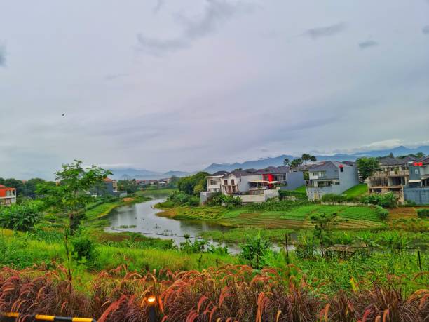istock Living with nature 2073106153
