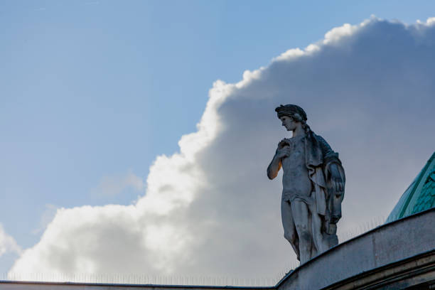 istock Paris, France 2073459223