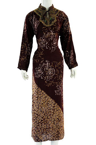 Long dress with batik pattern in dark tones made of soft cotton.