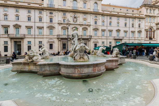 navona square and its fountains in rome, italy - rome cafe art italy fotografías e imágenes de stock