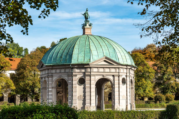 autumn view of hofgarten park with dianatempel in munich, germany - diana pavilion imagens e fotografias de stock