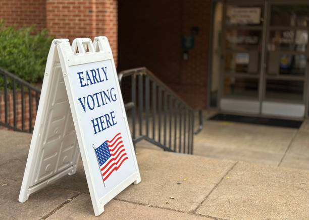 istock Republicans Call to Adopt Early Voting 2074609565