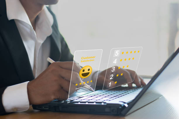 istock Businessmen conduct rating tests on customer satisfaction concepts and provide a five-star rating for enterprise services. 2074793553