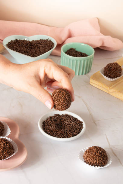 Brigadeiro de Microondas: Fácil, Rápido e Delicioso! - receita deliciosa profissional - passo 3