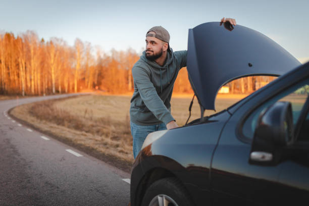 istock Worried young man stranded on the road 2075664186