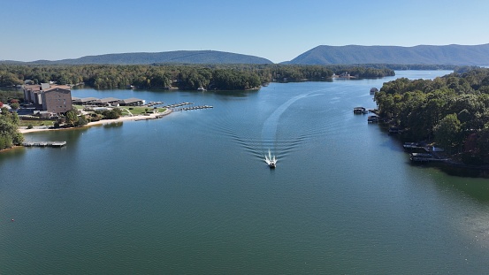 Smith Mountain Lake Virginia is a hidden gem within the Blue Ridge Mountains. This beautiful area features boating, sailing, hiking, shopping, fishing, and much more.