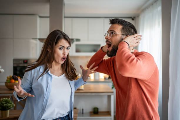 istock A couple fighting over social media messaging 2076484272