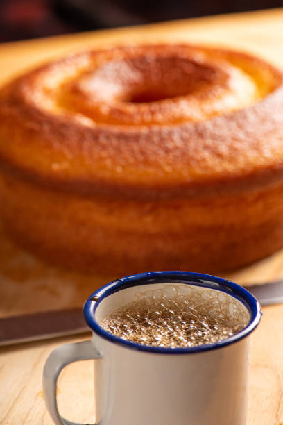 Bolo de Mandioca Molhadinho para um Café Perfeito - receita deliciosa profissional - passo 3