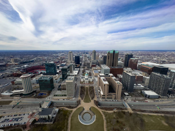 istock St Louis city view 2076614454
