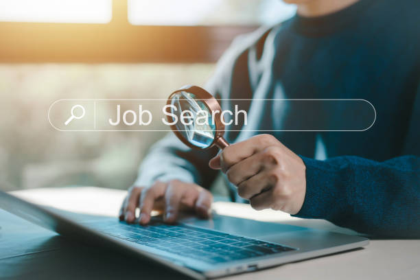 istock job search online concept 2077051580