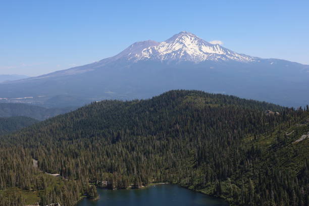 istock Mount Shastha wilderness around Lake Siskiou and Castle Lake 2077192589