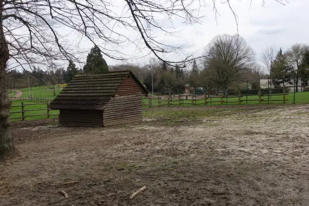 Enclosure with shelter for equines  Public park in the Paris region