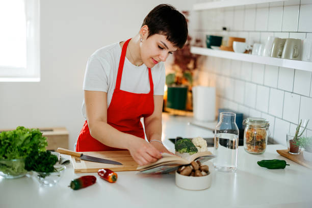 istock Preparing lunch according to the recipe 2078071087