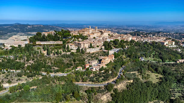 istock Montepulciano, Tuscany 2078142854