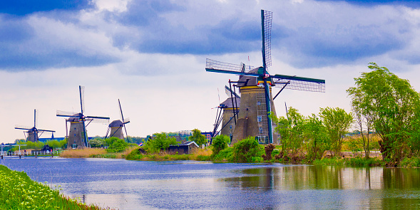 Kinderdijk, Traditional Dutch Windmills Pumping Water, UNESCO World Heritage, Holland, Netherlands, Europe