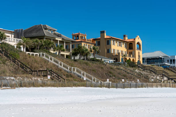 istock Beautiful Beachfront Homes in Florida 2078935212