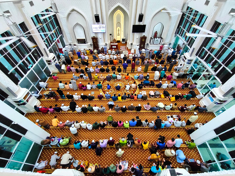 Bilal Bin Rabah Mosque, Taman Koperasi Polis Fasa 1, Batu Caves, Kuala Lumpur, Malaysia- Mac 11, 2024: Taraweeh, the special prayer in a local mosque during the first day of Ramadan.