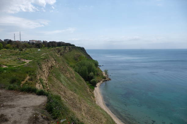 istock The cliff and the coast 2080278902