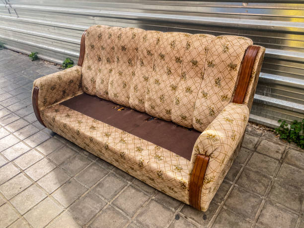 istock Incomplete sofa left in the street 2080662606