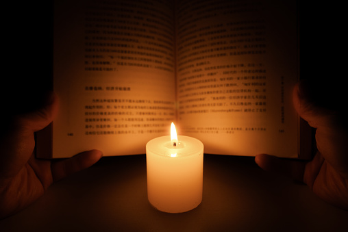 Light candles and read books at night