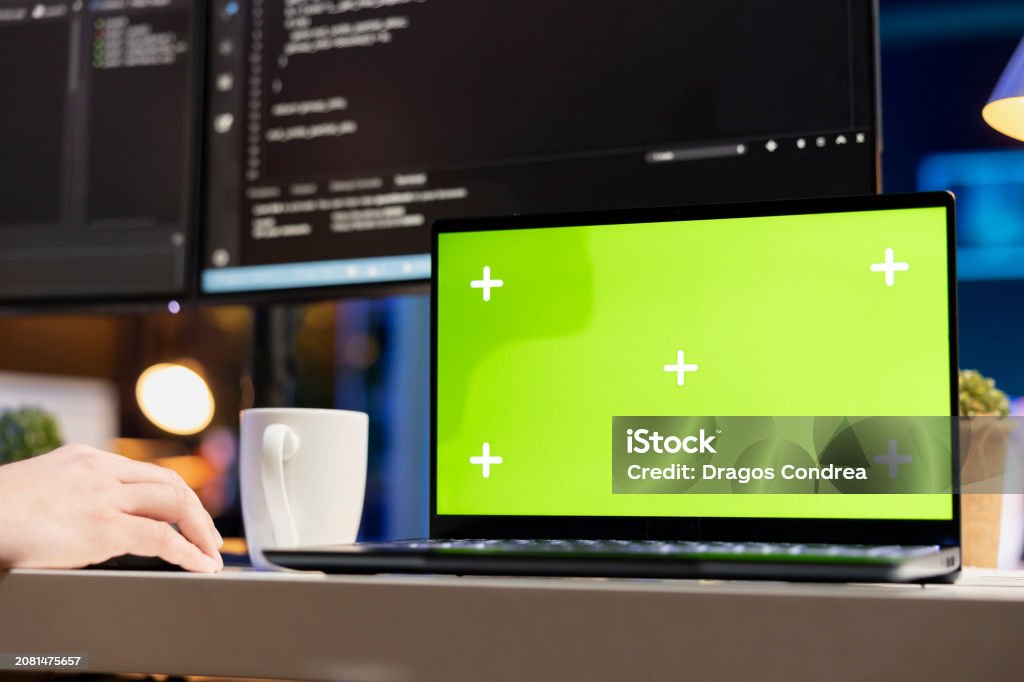 Technical Support Expert Tech Support Expert Designing And Developing Software Using Green ...