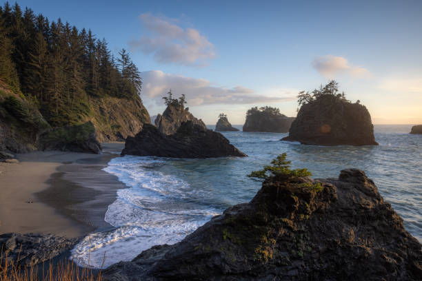 istock The very popular Secret Beach, Oregon. 2081816692