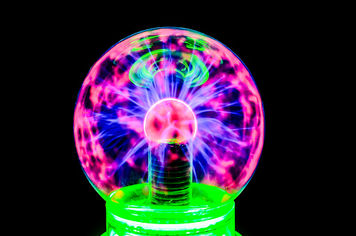 Plasma Static Electricity on a Tesla Sphere